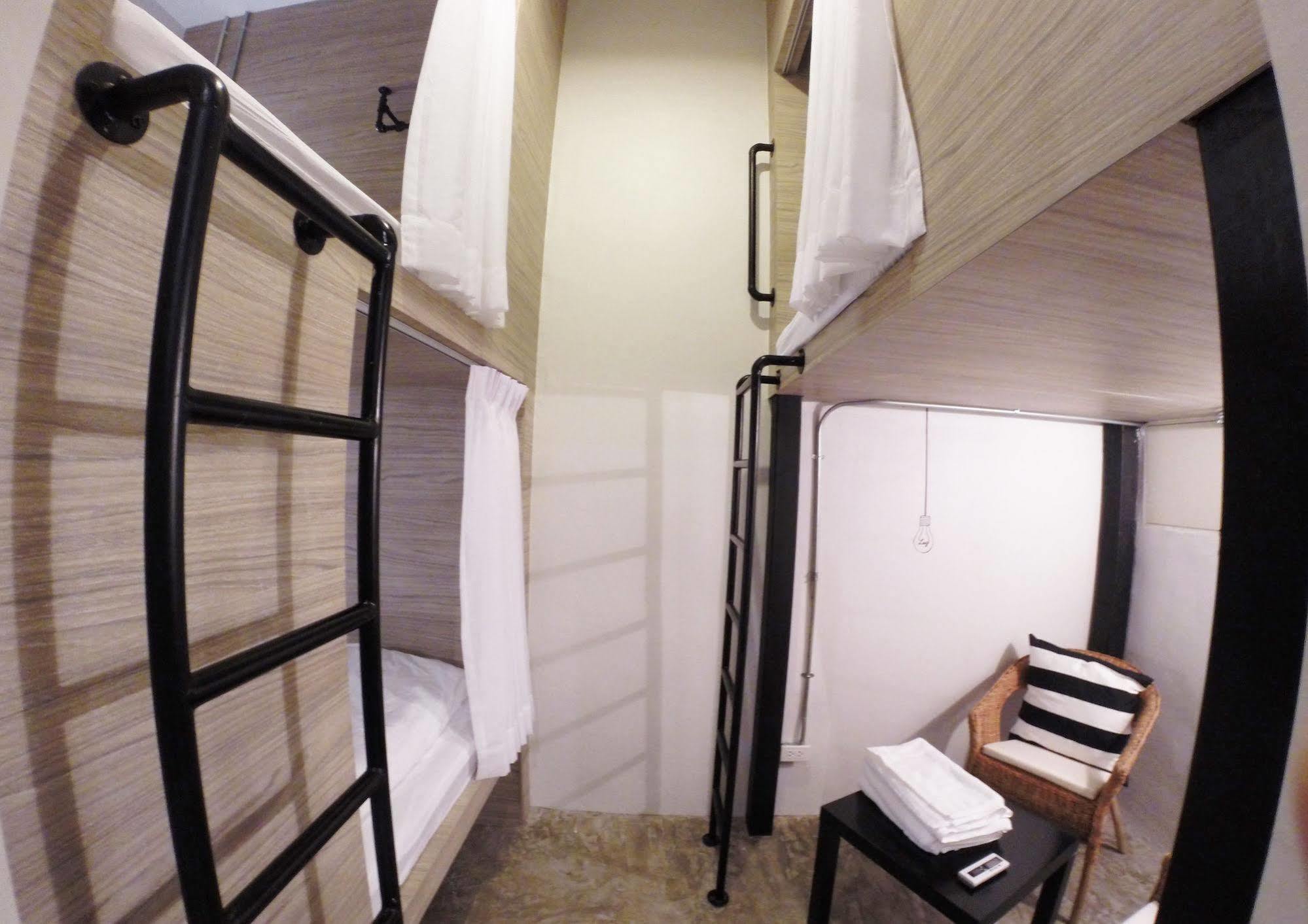 Hostel Slumber Bangkok Soi 1 Exteriér fotografie
